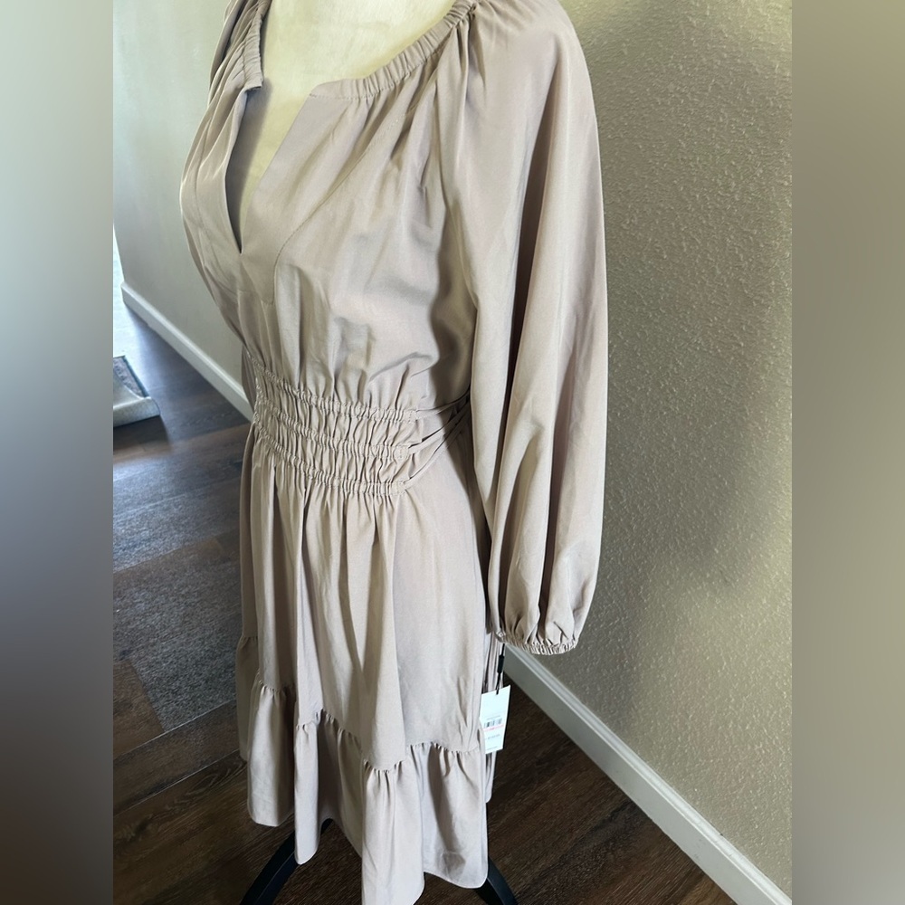 Calvin Klein Elegant Beige Women's long sleeve tie back midi dress size 10 - Picture 4 of 6